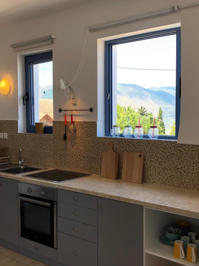 Villa Thea - Τhe View 1St Floor Áno Yerakaríon Kültér fotó
