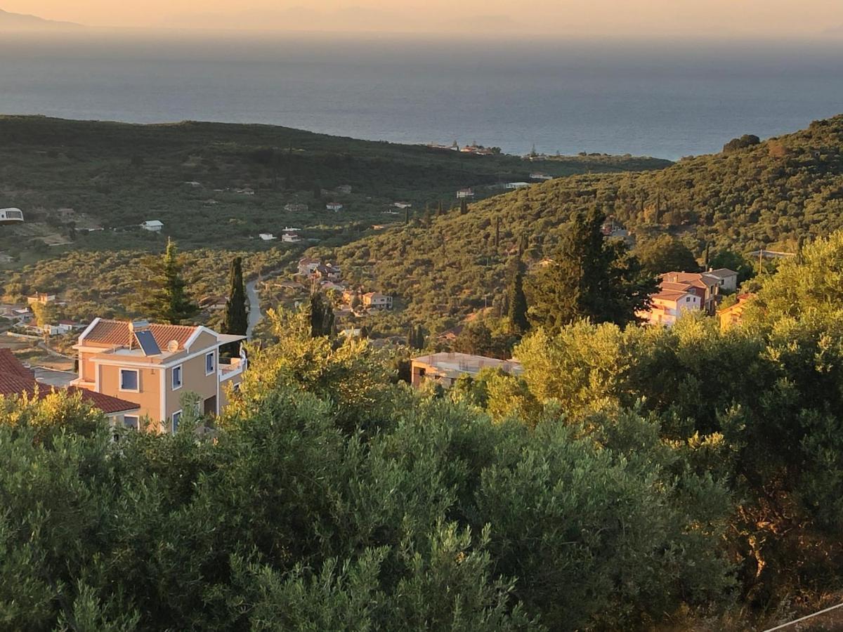 Villa Thea - Τhe View 1St Floor Áno Yerakaríon Kültér fotó